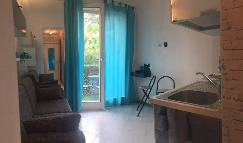 Welcome Traveller Blue Room Garda  0*, Garda (Verona)